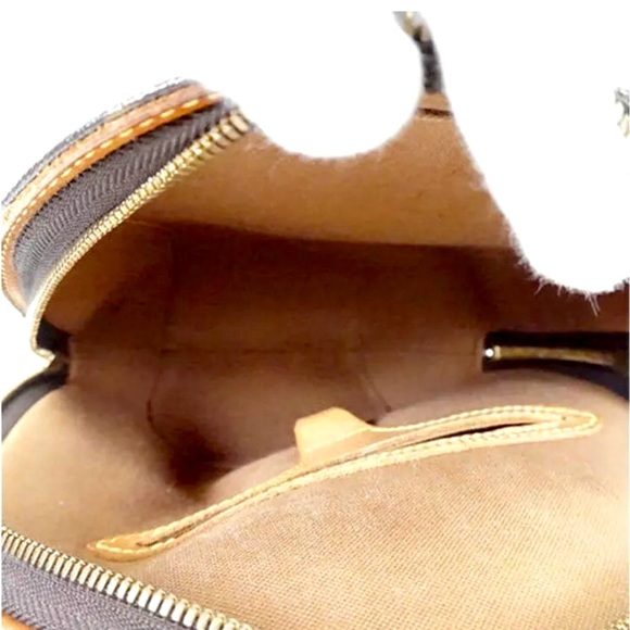 Louis Vuitton Monogram Sac A Dos Eclipse Backpack - Picture 4 of 8